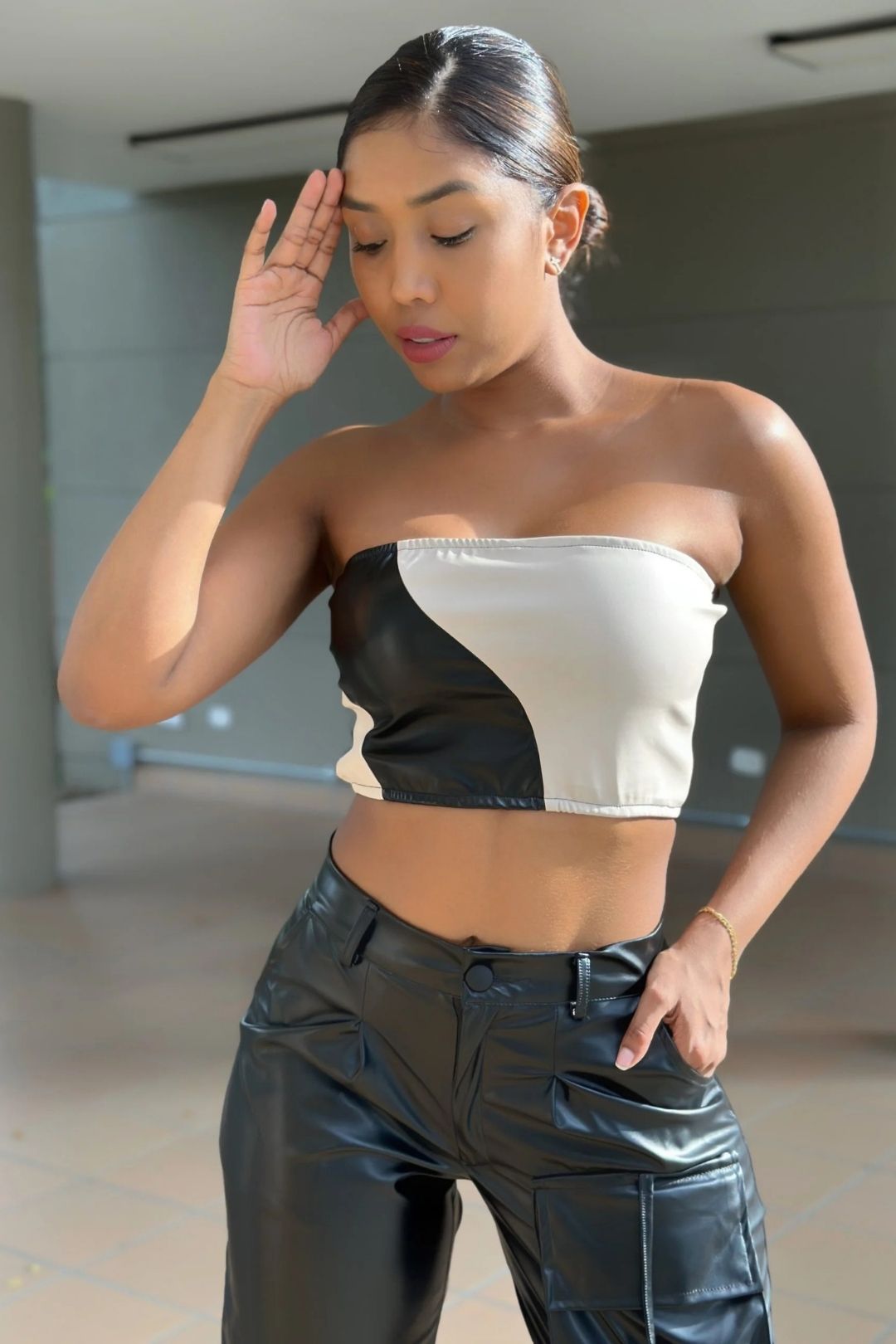 CROP TOP PARADISE CUERINA