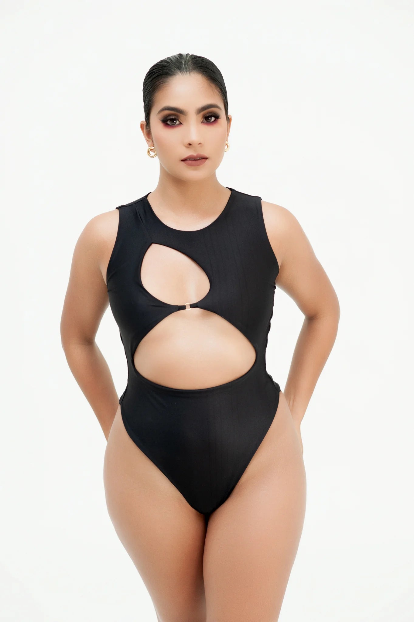 BODY AVA
